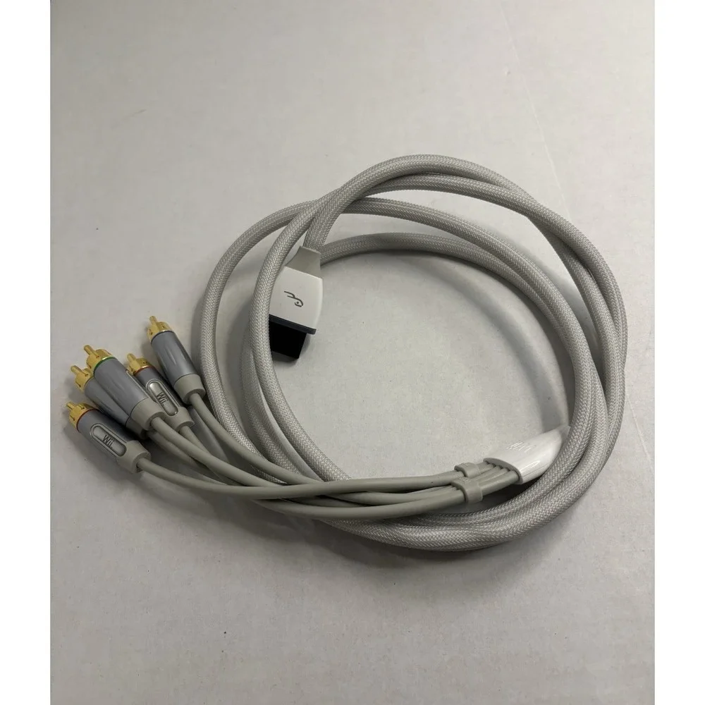 Rocketfish Gaming Component Video/Stereo Audio Cable Gold For Wii U 6ft Gray